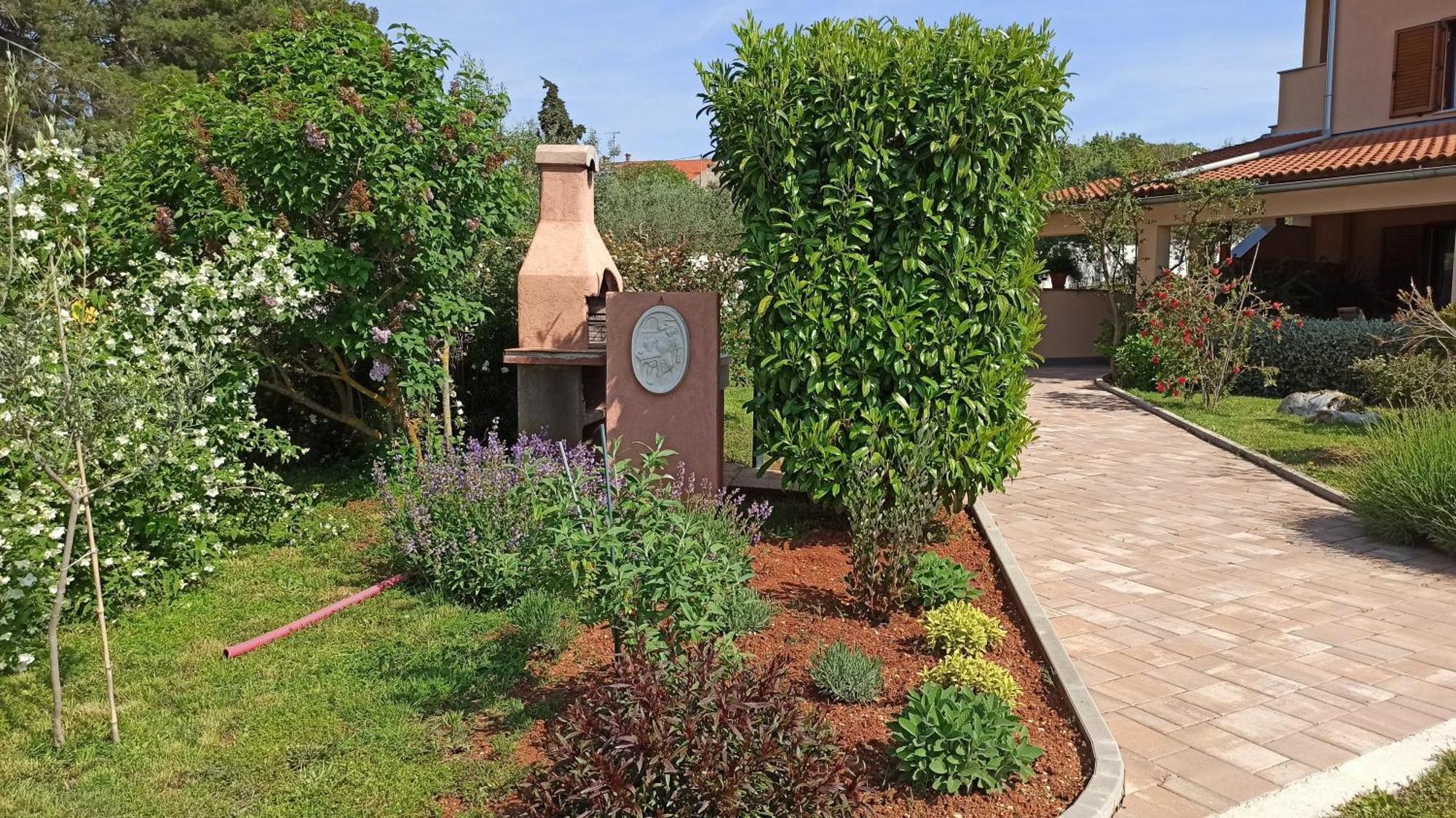 Neue In Loborika Mit Grosser Terrasse Apartment *
