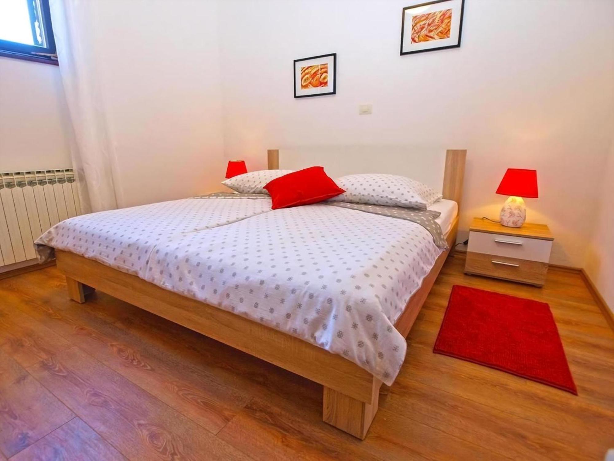 Apartment Neue In Loborika Mit Grosser Terrasse