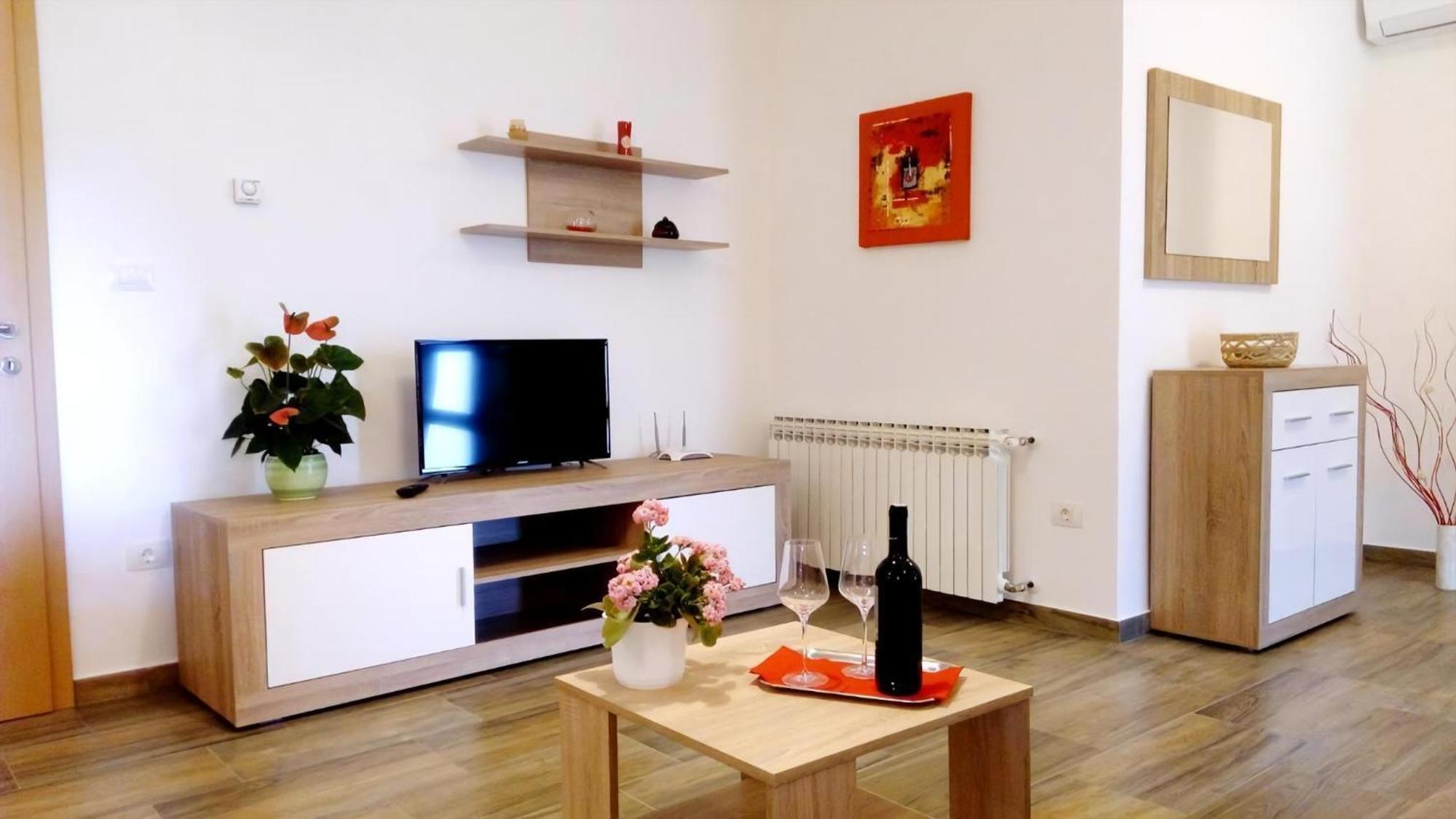 Neue In Loborika Mit Grosser Terrasse Apartman *